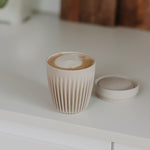 Laden Sie das Bild in den Galerie-Viewer, Kaffeebecher | Huskee