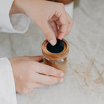 Laden Sie das Bild in den Galerie-Viewer, Color Gewürzglas