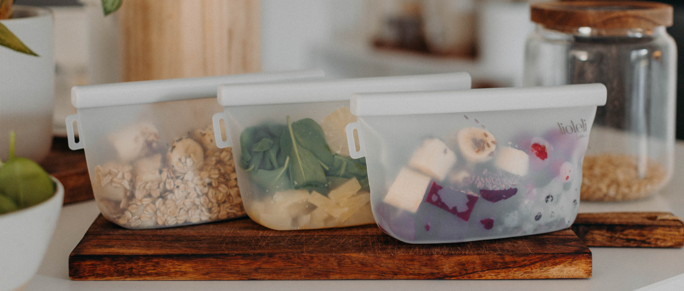 Smoothies vorbereiten im Aufbewahrungsbeutel